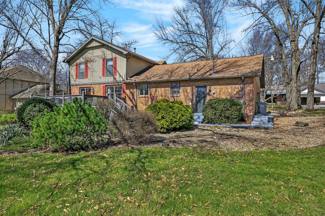 4164 E Oak Knoll Street, Springfield, MO 65809