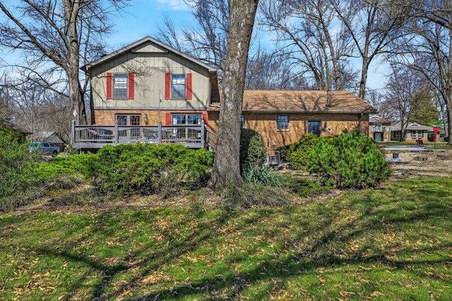 4164 E Oak Knoll Street, Springfield, MO 65809