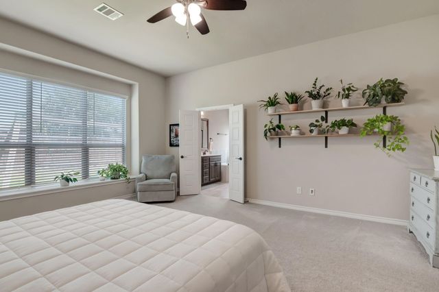 324 Sugar Creek Lane, Saginaw, TX 76131