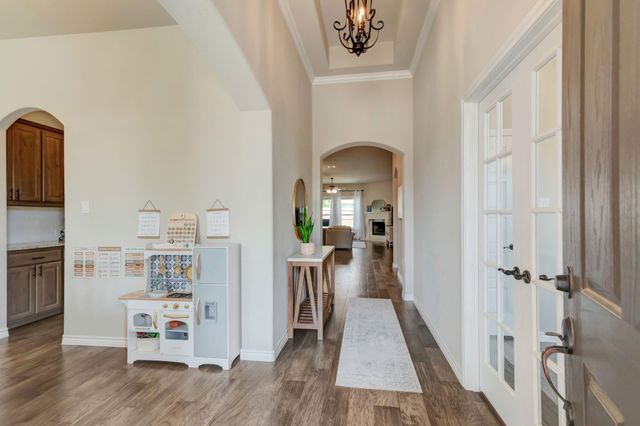 324 Sugar Creek Lane, Saginaw, TX 76131