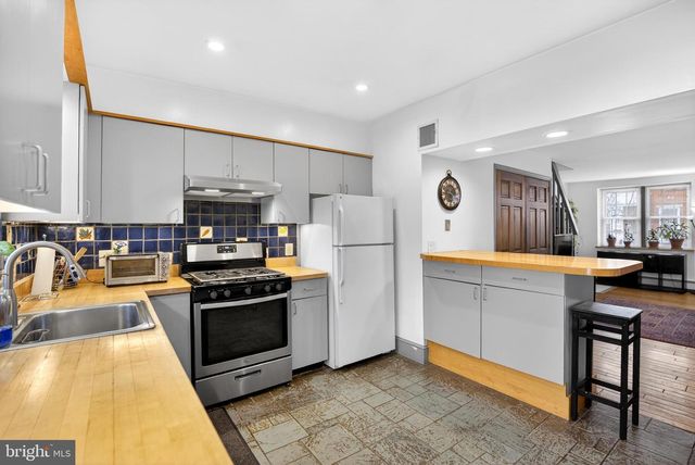 133 MORRIS ST, Philadelphia, PA 19148