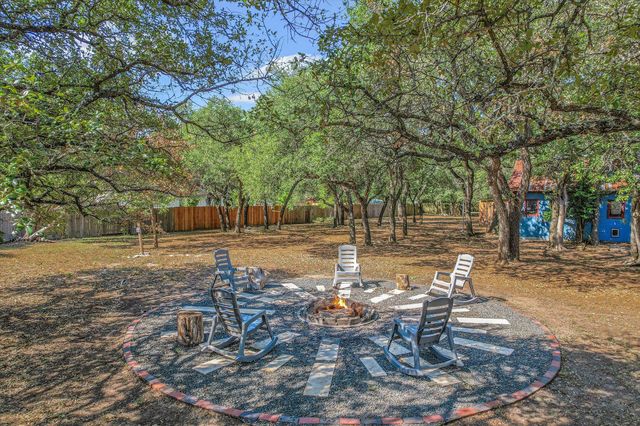 707 Royal LN, Cedar Park, TX 78613