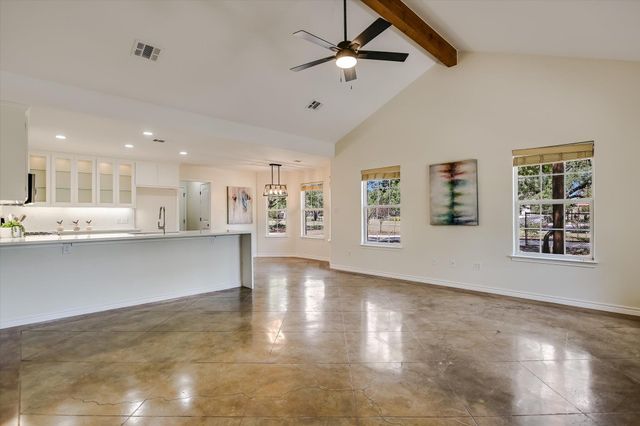 707 Royal LN, Cedar Park, TX 78613