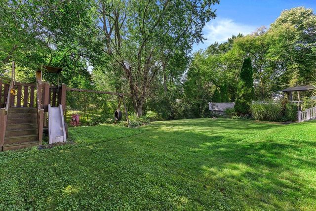 4349 Woodbury LANE, Mount Pleasant, WI 53403