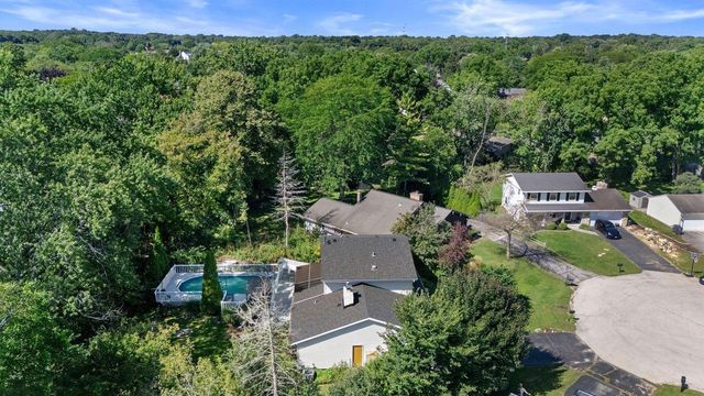 4349 Woodbury LANE, Mount Pleasant, WI 53403