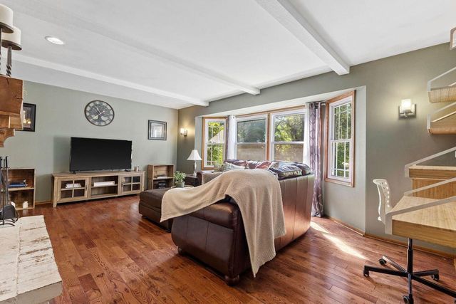 4349 Woodbury LANE, Mount Pleasant, WI 53403