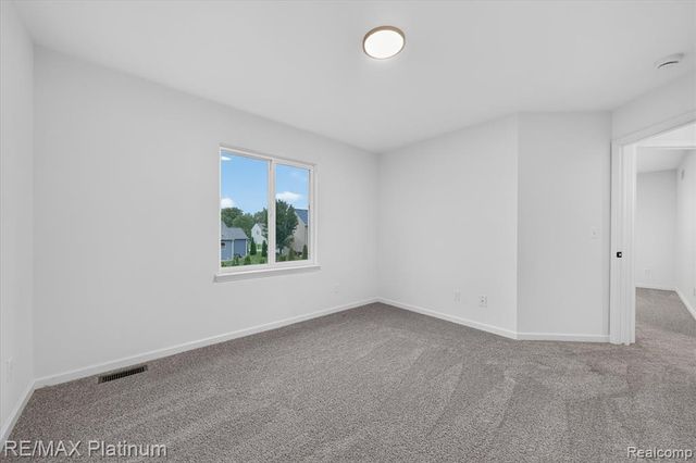 4465 Daniel Drive, Grand Blanc, MI 48439