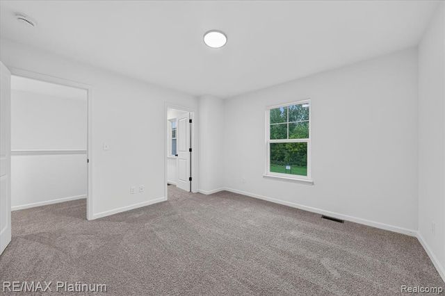 4465 Daniel Drive, Grand Blanc, MI 48439