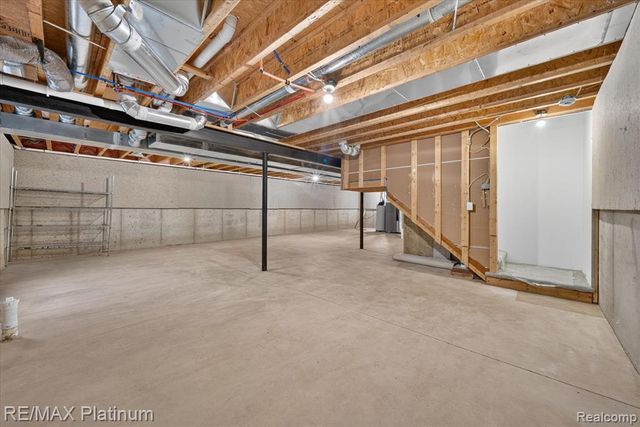 4465 Daniel Drive, Grand Blanc, MI 48439