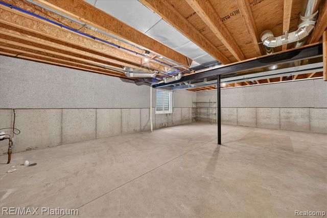 4465 Daniel Drive, Grand Blanc, MI 48439