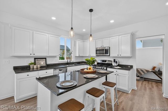 4465 Daniel Drive, Grand Blanc, MI 48439