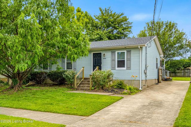 10512 Hillpark Dr, Louisville, KY 40229