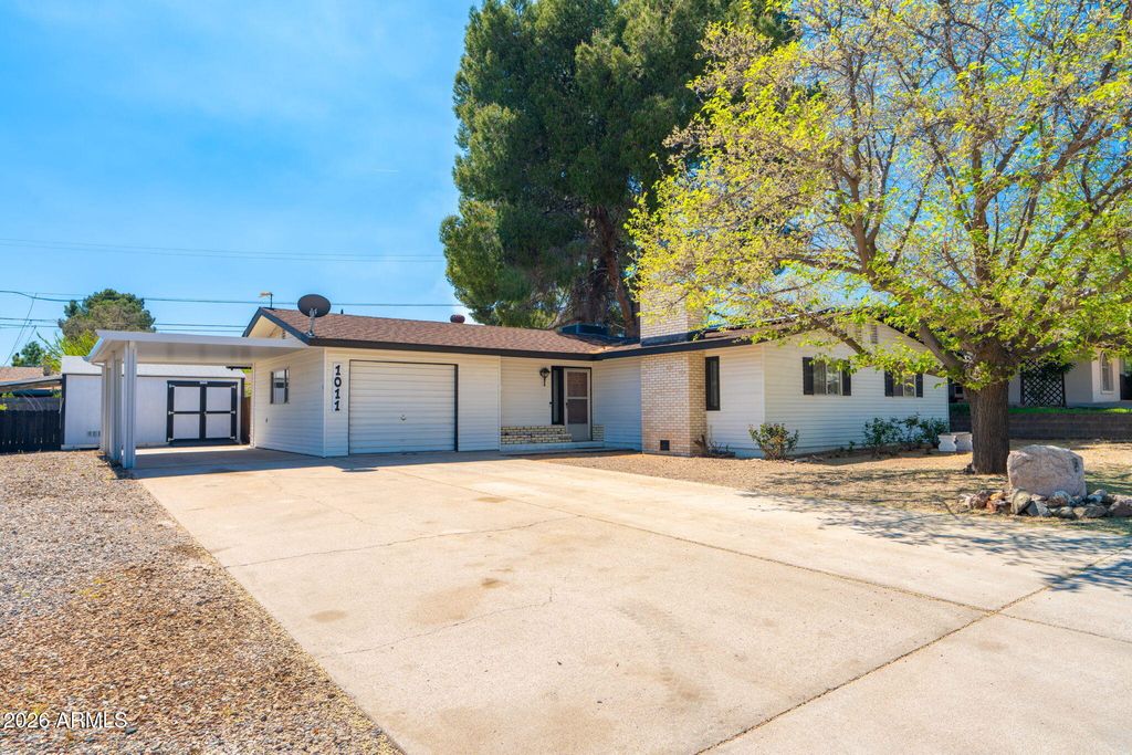 Image 1 of property listing at 1011 E ASH Drive, Cottonwood, AZ 86326