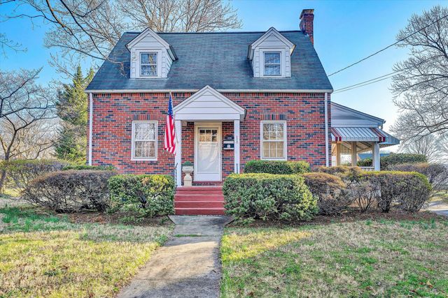 3339 Collingwood ST, Roanoke, VA 24012