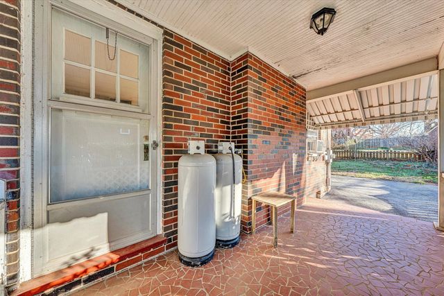 3339 Collingwood ST, Roanoke, VA 24012