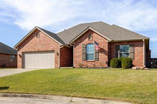 2024 Lantana Circle, Shawnee, OK 74804