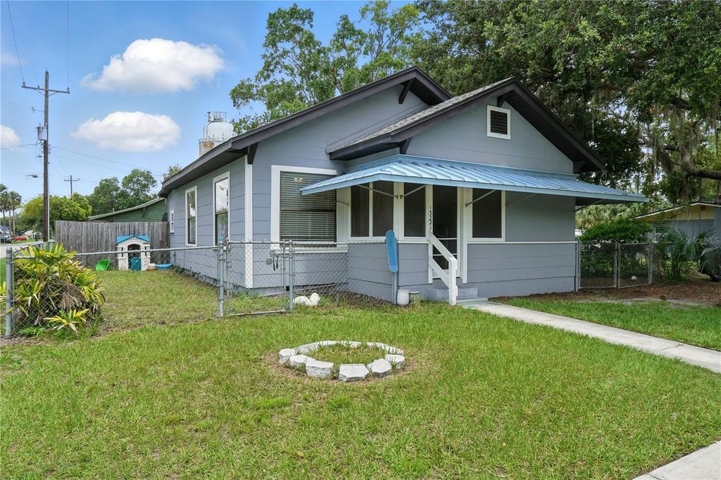 1322 NEW YORK AVENUE, St Cloud, FL 34769