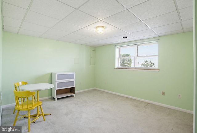 6713 KENWOOD AVE, Baltimore, MD 21237