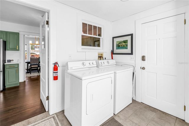 2320 5TH STREET N, St Petersburg, FL 33704