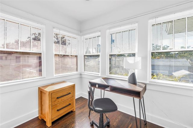 2320 5TH STREET N, St Petersburg, FL 33704