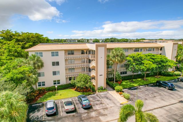 3205 Portofino Point B4, Coconut Creek, FL 33066