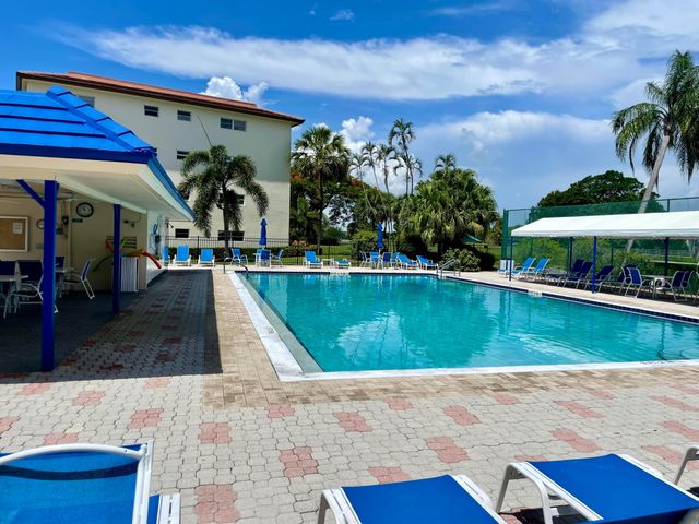 3205 Portofino Point B4, Coconut Creek, FL 33066