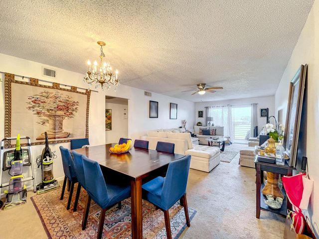 3205 Portofino Point B4, Coconut Creek, FL 33066