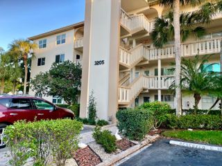 3205 Portofino Point B4, Coconut Creek, FL 33066
