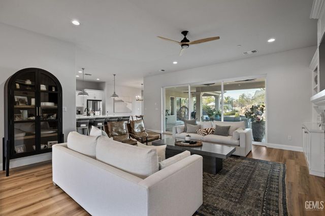 13310 Dali Avenue, Bakersfield, CA 93314