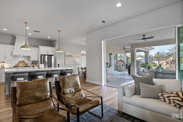 13310 Dali Avenue, Bakersfield, CA 93314