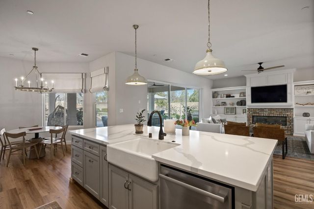 13310 Dali Avenue, Bakersfield, CA 93314