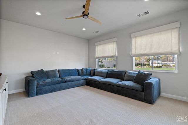 13310 Dali Avenue, Bakersfield, CA 93314