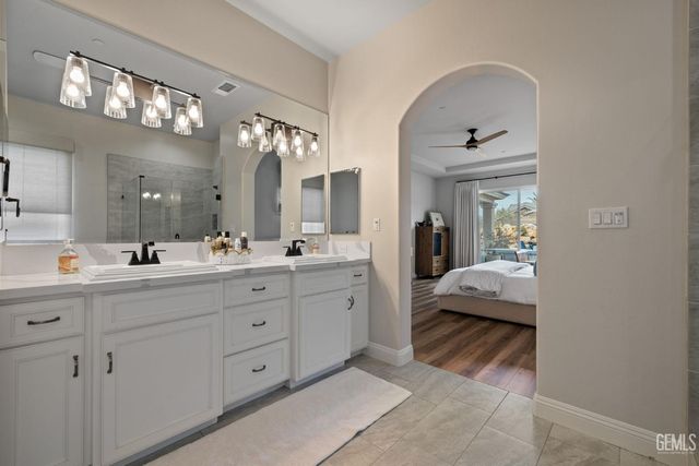 13310 Dali Avenue, Bakersfield, CA 93314