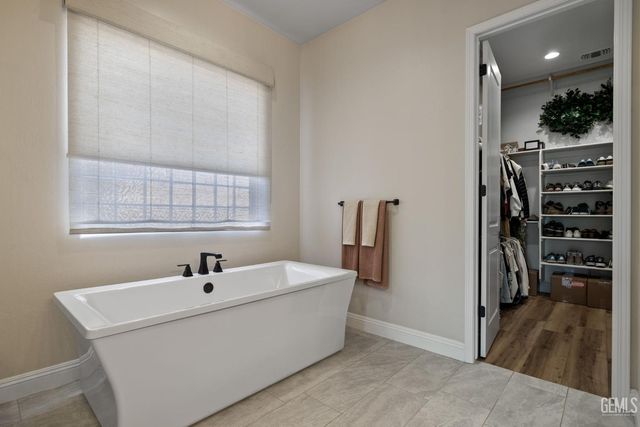 13310 Dali Avenue, Bakersfield, CA 93314