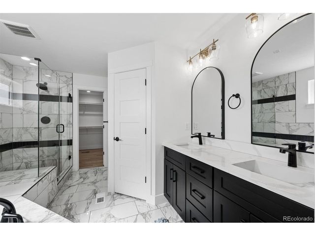 1931 Andes St, Aurora, CO 80011