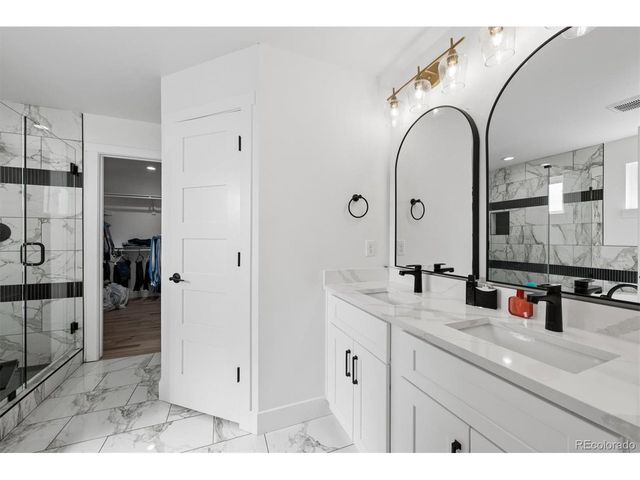 1931 Andes St, Aurora, CO 80011