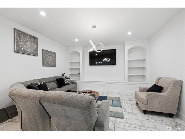 1931 Andes St, Aurora, CO 80011