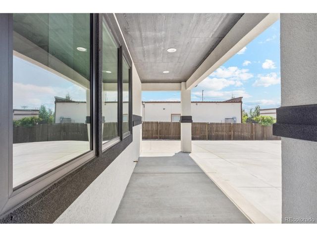 1931 Andes St, Aurora, CO 80011
