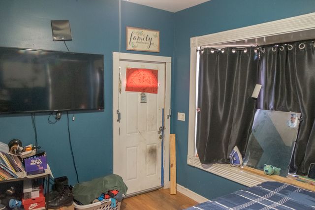 1645 N Monticello Avenue, Chicago, IL 60647