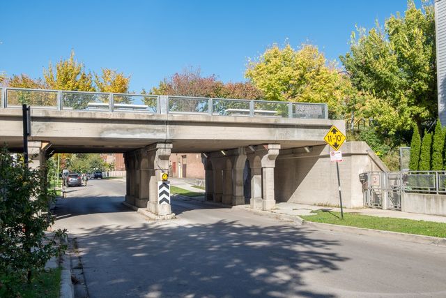 1645 N Monticello Avenue, Chicago, IL 60647