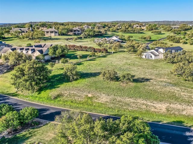 27209 Waterfall Hill PKWY, Spicewood, TX 78669