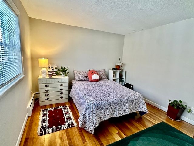 25 Arlington Rd 2-4, Woburn, MA 01801