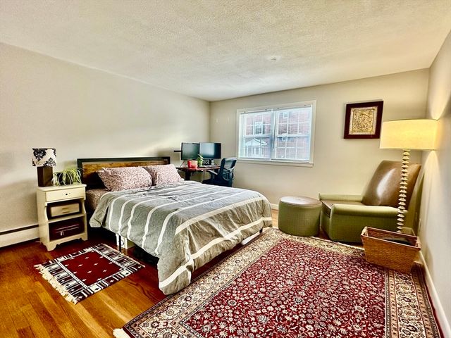 25 Arlington Rd 2-4, Woburn, MA 01801