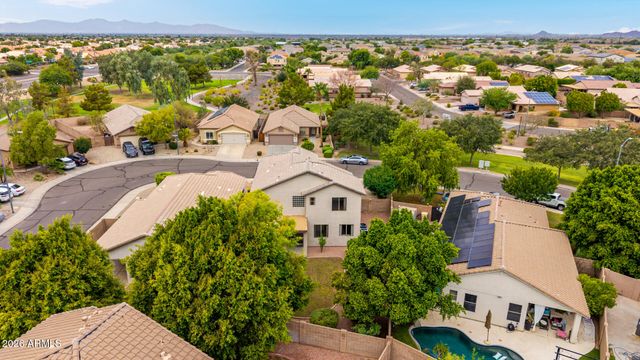 9359 W DEANNA Drive, Peoria, AZ 85382