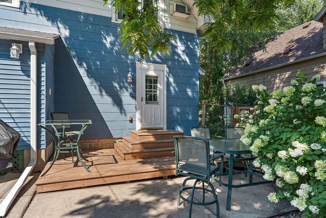 1086 Pleasant Avenue, Saint Paul, MN 55102