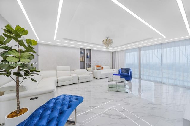 2030 S Ocean Dr 2127, Hallandale Beach, FL 33009