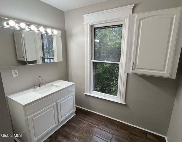 58 Woodside Avenue, Gloversville, NY 12078