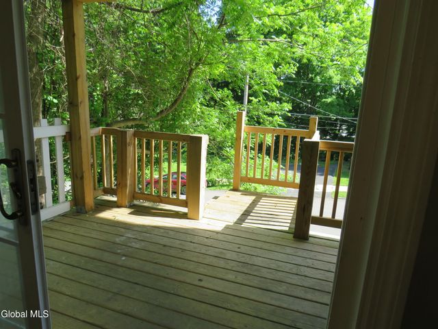58 Woodside Avenue, Gloversville, NY 12078