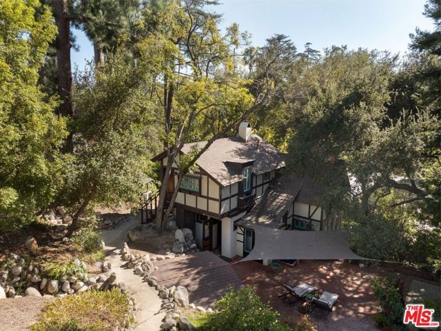 485 Madeline Drive, Pasadena, CA 91105