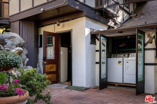 485 Madeline Drive, Pasadena, CA 91105